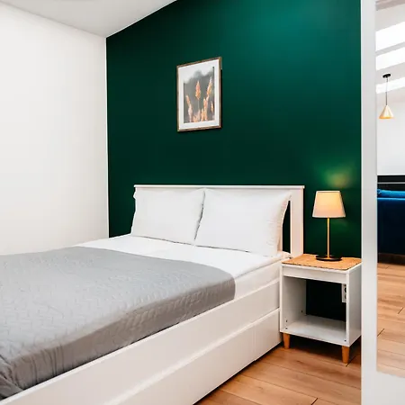 Silesian Attic Centrum Ac Parking By Stayly Апартаменты *